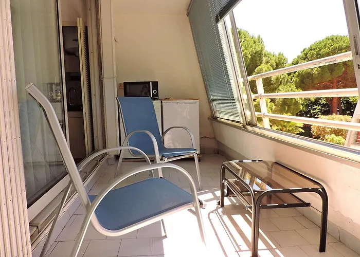 Bel 2 Pieces Avec Loggia Vitree, Au Calme, Proche Et Commerces, Parking Inclus - Fr-1-328-237 La Grande Motte